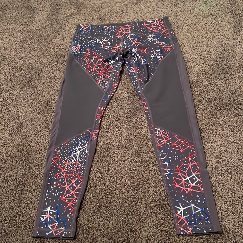 Zella (Nordstrom) leggings. Barely worn.